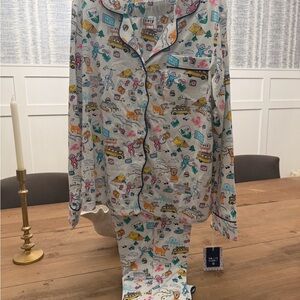 Roller Rabbit Light Gray Multicolor Printed Button-Front Pajama Set